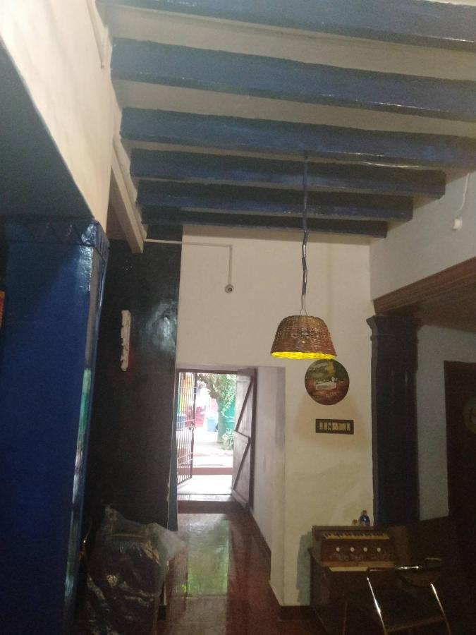 Gurukulam Hostel Pondicherry Exterior photo